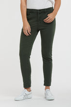 Emma Stretch Jean