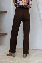 Nat Stretch Straight Leg Denim Jean