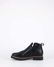 Clara Boot