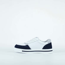 Noosa Sneaker