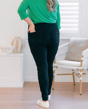 Tina Slip on Jeans