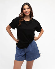 Easy Tuck Tee - Side