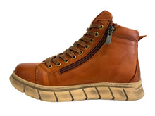 UKI Boots