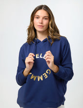 Newport Hoodie Pocket Sweater